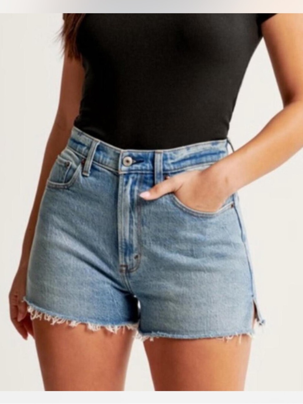 Abercrombie The Mom Short Denim High Rise Size 35 / 20
